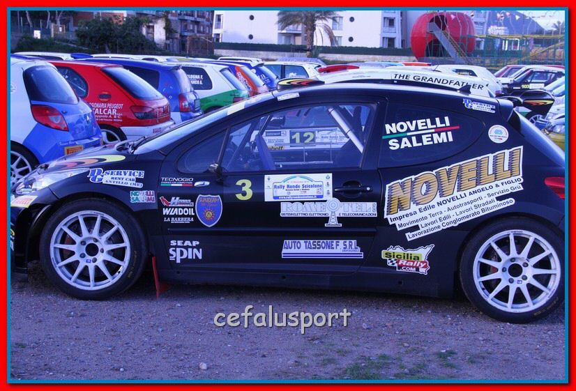 121111 rally 015_tn.jpg